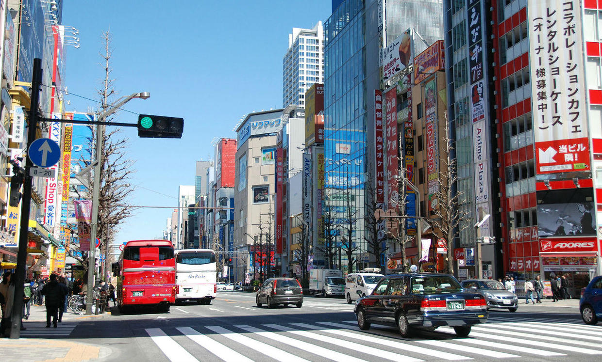 日本秋叶原电子产品一条街